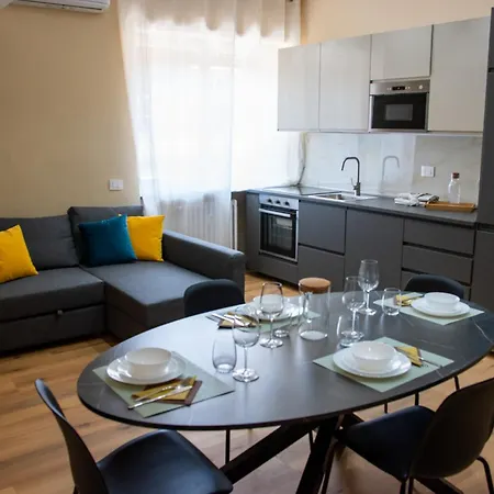 Simonelli 's Apartment